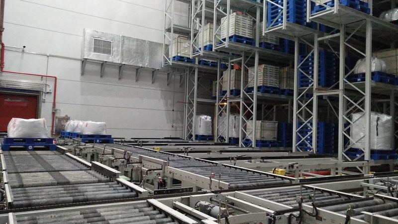 钢托盘与塑料托盘：耐久性对比解析**
